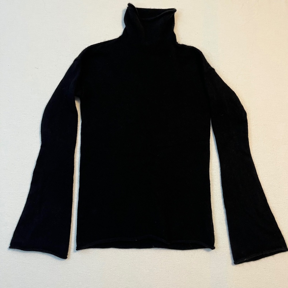 Theory 100% Cashmere Bell Sleeve Turtleneck Sweater XS Black  Luxury Gothic
